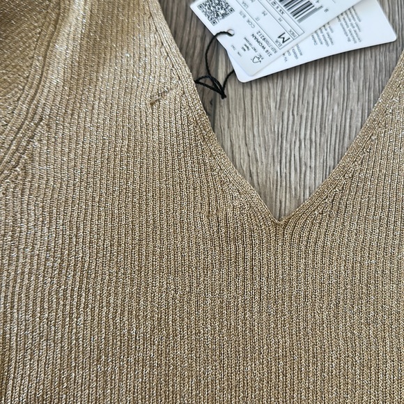 Mango metallic sweater size medium - Picture 5 of 8